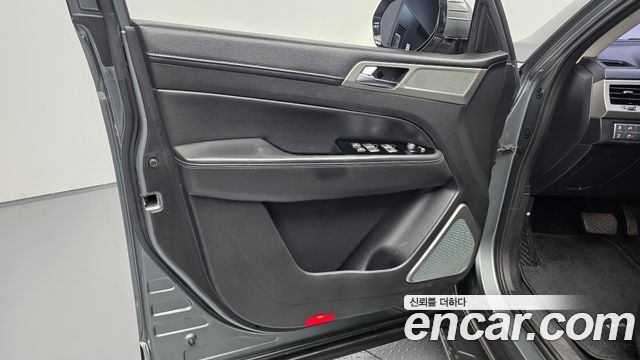 KG Mobility Rexton 2018 — photo 14
