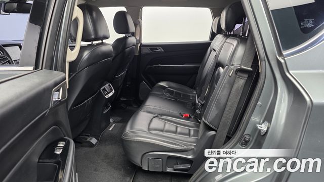 KG Mobility Rexton 2018 — photo 16