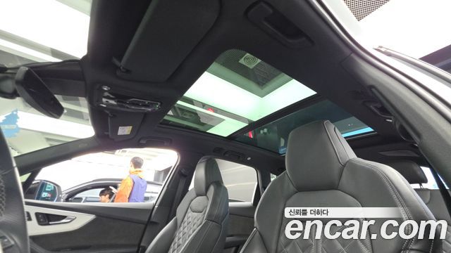 Audi Q7 2022 — photo 24