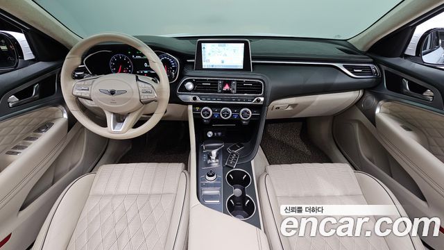 Genesis G70 2018 — photo 10