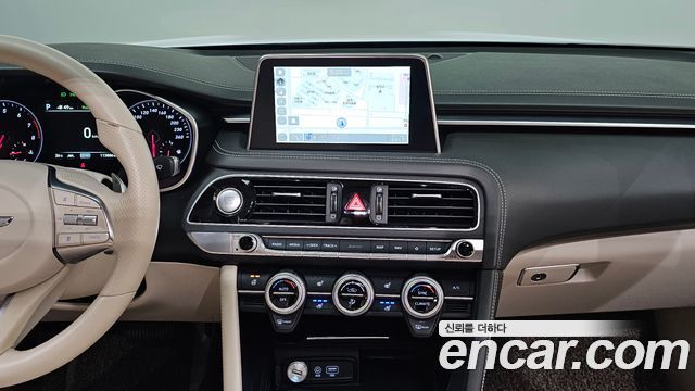 Genesis G70 2018 — photo 20
