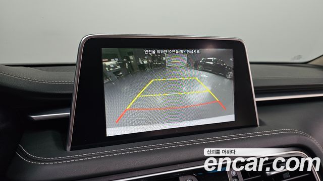 Genesis G70 2018 — photo 21