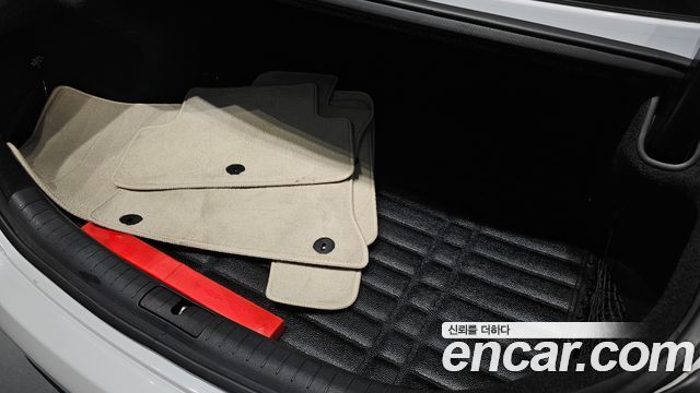 Genesis G70 2018 — photo 26