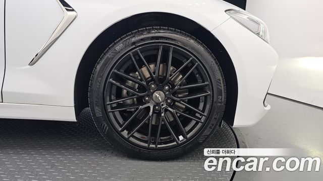Genesis G70 2018 — photo 7