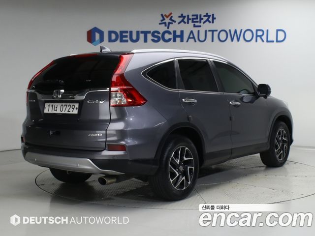 Honda CR-V 2016 — photo 2