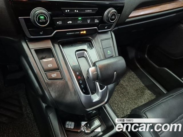 Honda CR-V 2017 — photo 9