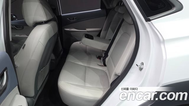 Hyundai Kona 2019 — photo 18