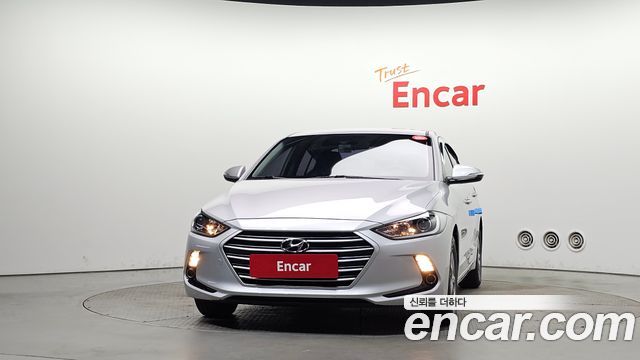 Hyundai AVANTE 2017 — photo 3