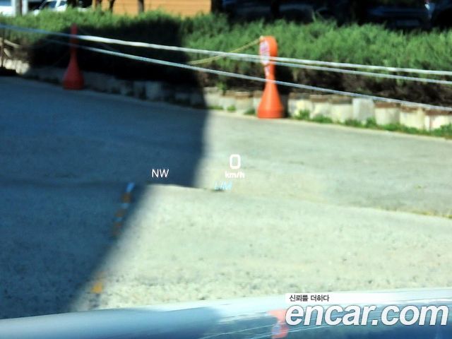 Mercedes-Benz E-Class 2019 — photo 10