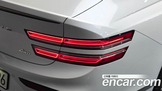 Genesis G80 2025 — photo 9
