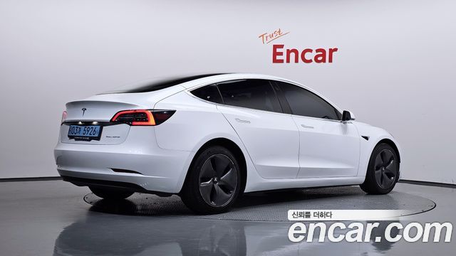Tesla Model 3 2020 — photo 2