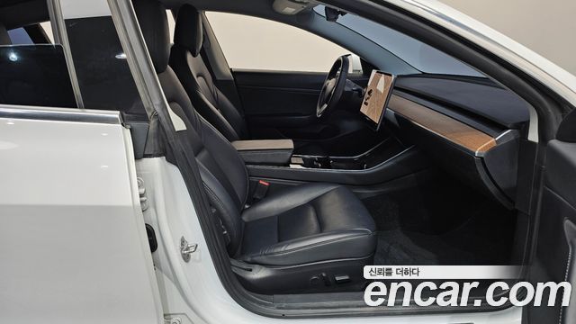 Tesla Model 3 2020 — photo 11