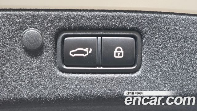 Hyundai Grandeur 2023 — photo 23