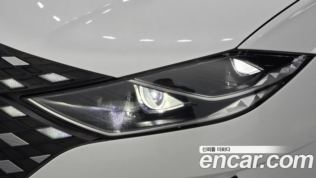 Hyundai Grandeur 2023 — photo 8