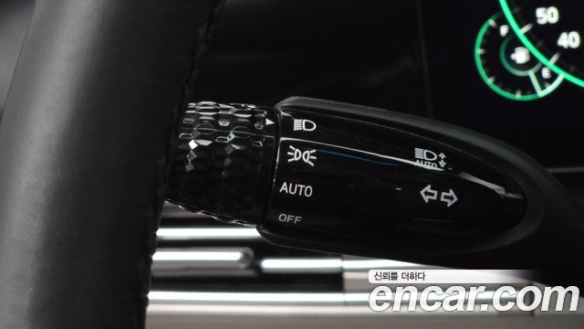 Hyundai Grandeur 2023 — photo 36