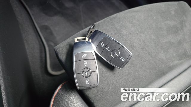 Mercedes-Benz EQA 2022 — photo 22