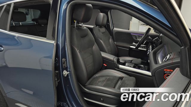 Mercedes-Benz EQA 2022 — photo 16