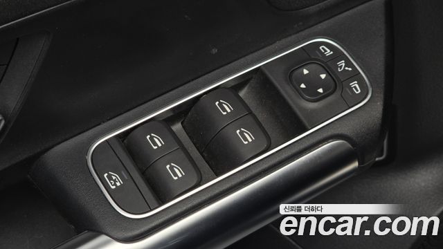 Mercedes-Benz EQA 2022 — photo 27