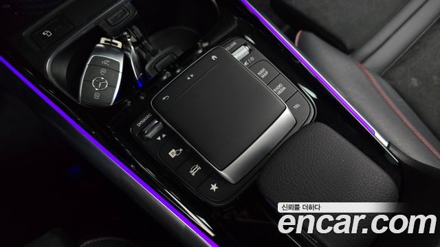 Mercedes-Benz EQA 2022 — photo 29