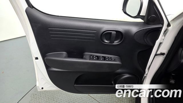 Hyundai Casper 2023 — photo 14