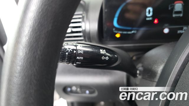 Hyundai Casper 2023 — photo 28