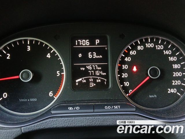Volkswagen Polo 2014 — photo 7