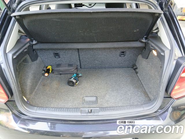 Volkswagen Polo 2014 — photo 18