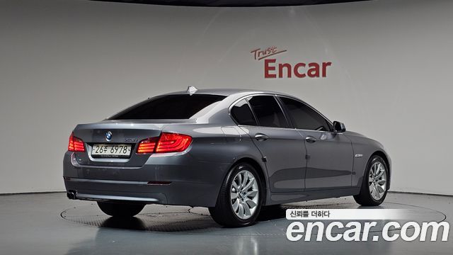 BMW 5-Series 2013 — photo 2