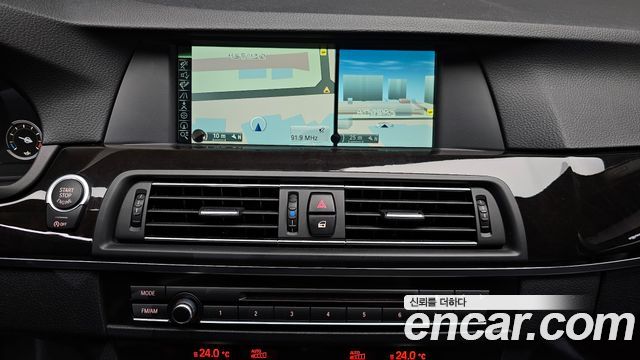 BMW 5-Series 2013 — photo 20
