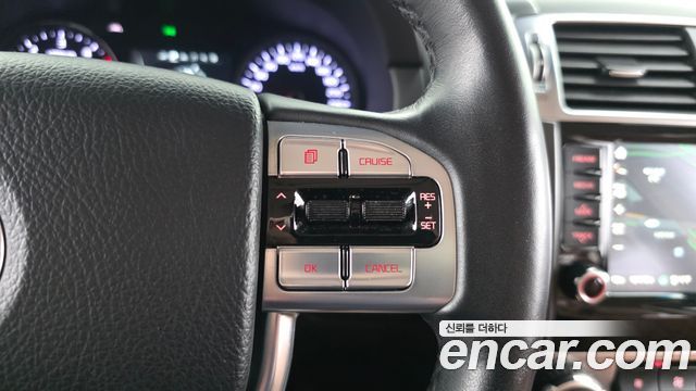 Kia Mohave 2017 — photo 22