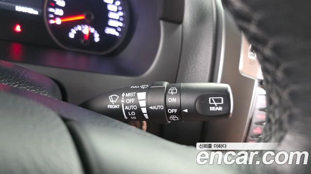 Kia Mohave 2017 — photo 28
