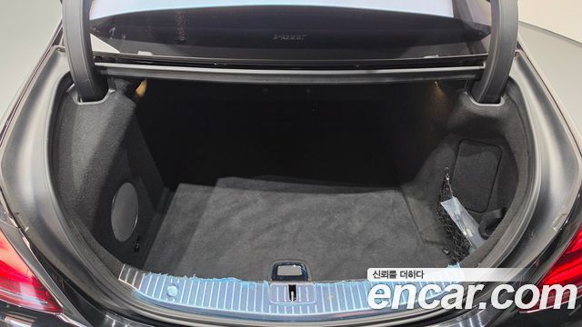 Mercedes-Benz S-Class 2018 — photo 19
