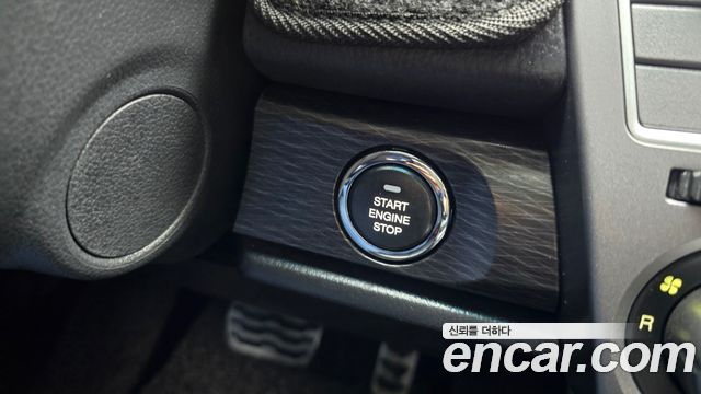 KG Mobility KORANDO 2017 — photo 26