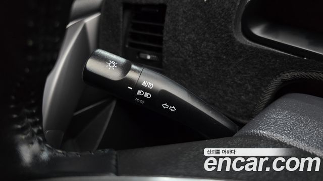 KG Mobility KORANDO 2017 — photo 28