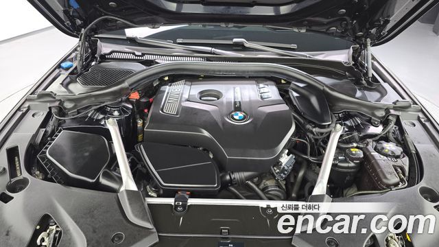 BMW 5-Series 2018 — photo 6
