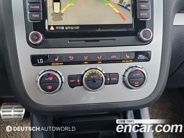 Volkswagen Scirocco 2013 — photo 17