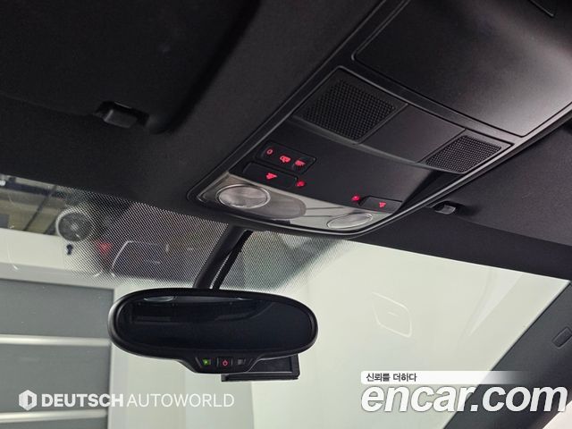 Volkswagen Scirocco 2013 — photo 18