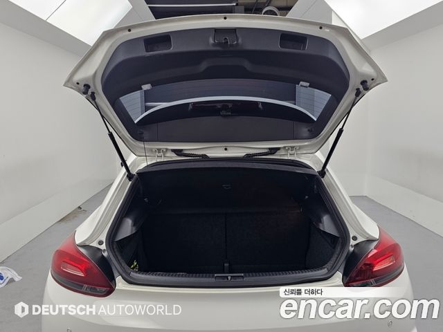 Volkswagen Scirocco 2013 — photo 19