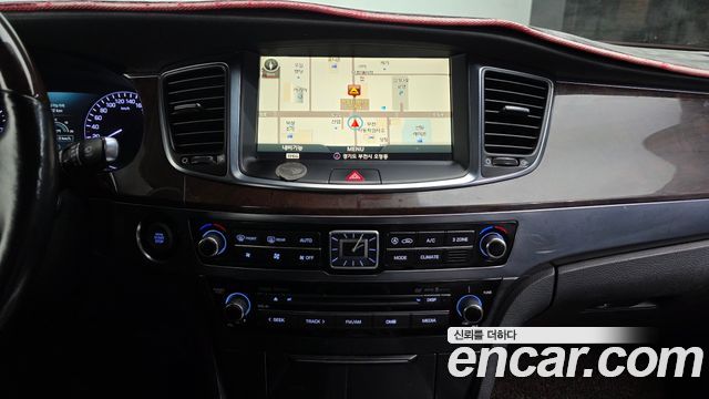 Hyundai Equus 2013 — photo 14
