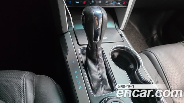 Ford Explorer 2015 — photo 9
