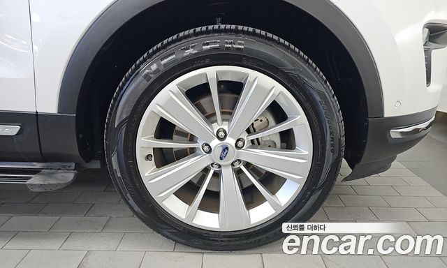 Ford Explorer 2018 — photo 7