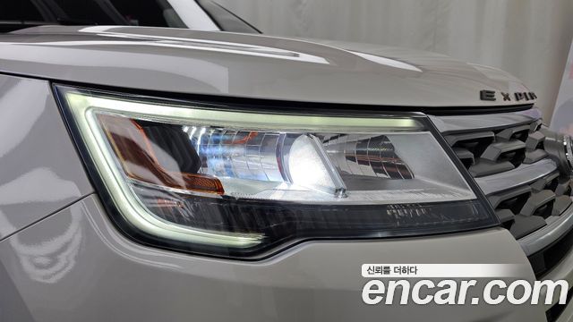 Ford Explorer 2018 — photo 8