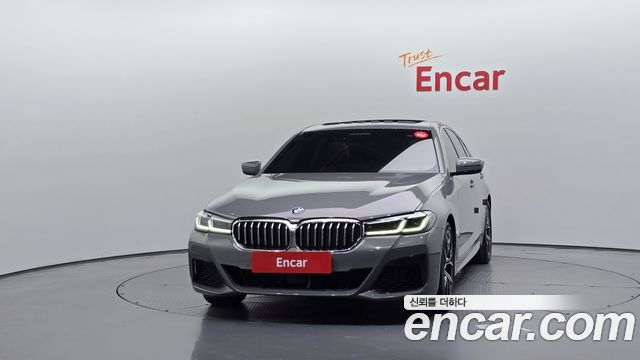 BMW 5-Series 2022 — photo 3