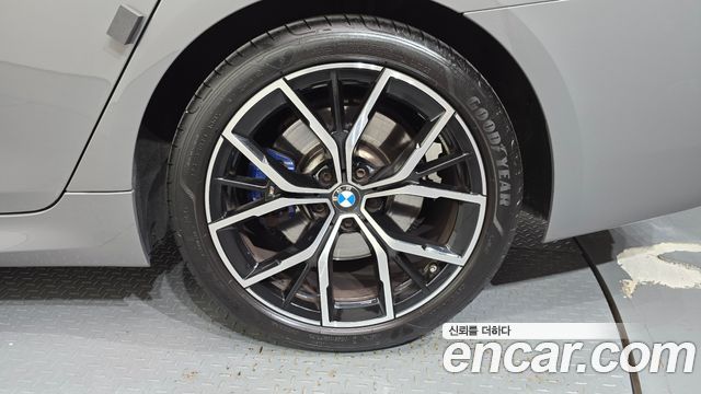BMW 5-Series 2022 — photo 7