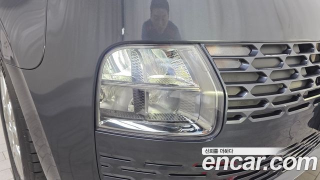 Hyundai Staria 2023 — photo 8