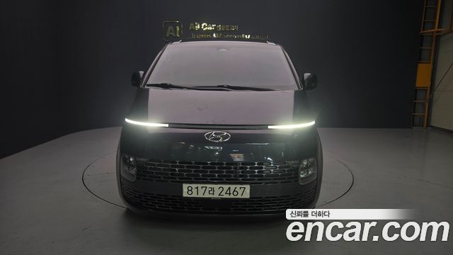 Hyundai Staria 2022 — photo 2