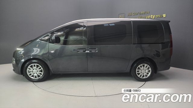 Hyundai Staria 2022 — photo 7