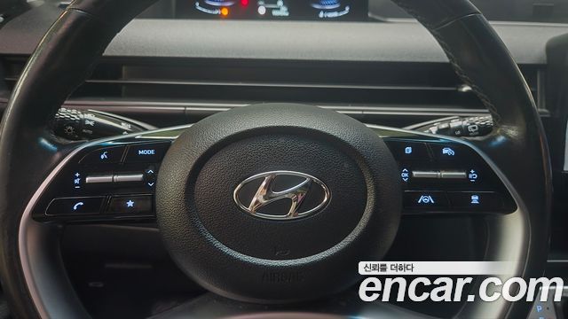 Hyundai Staria 2022 — photo 10