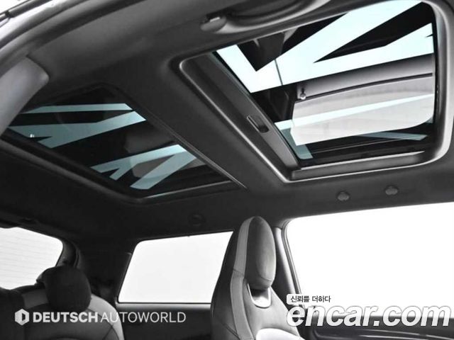Mini Cooper 2021 — photo 19