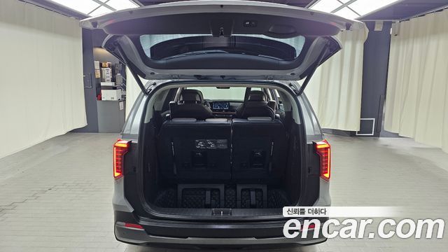 Kia Canival 2025 — photo 22